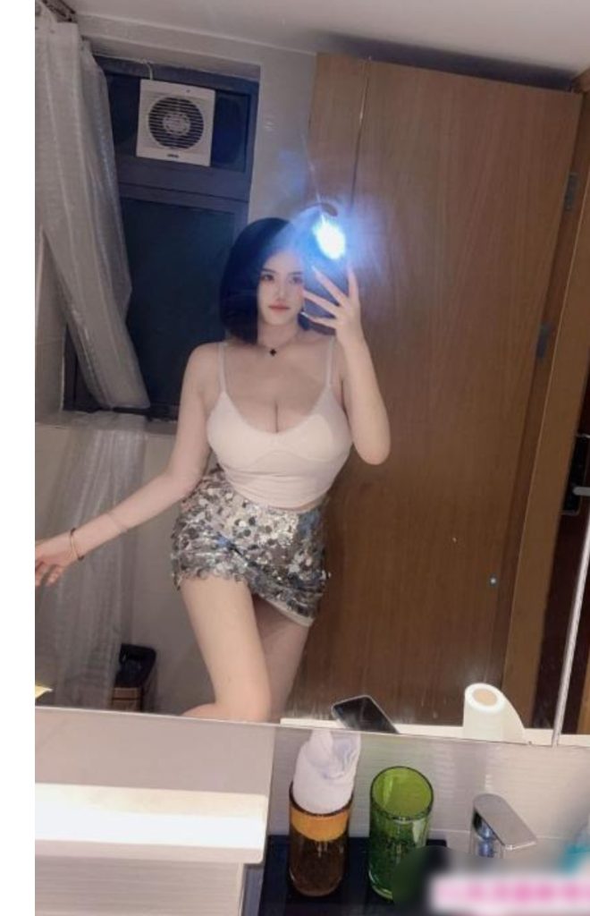 大胸甜美短发嫩妹珂珂-牛牛资源库